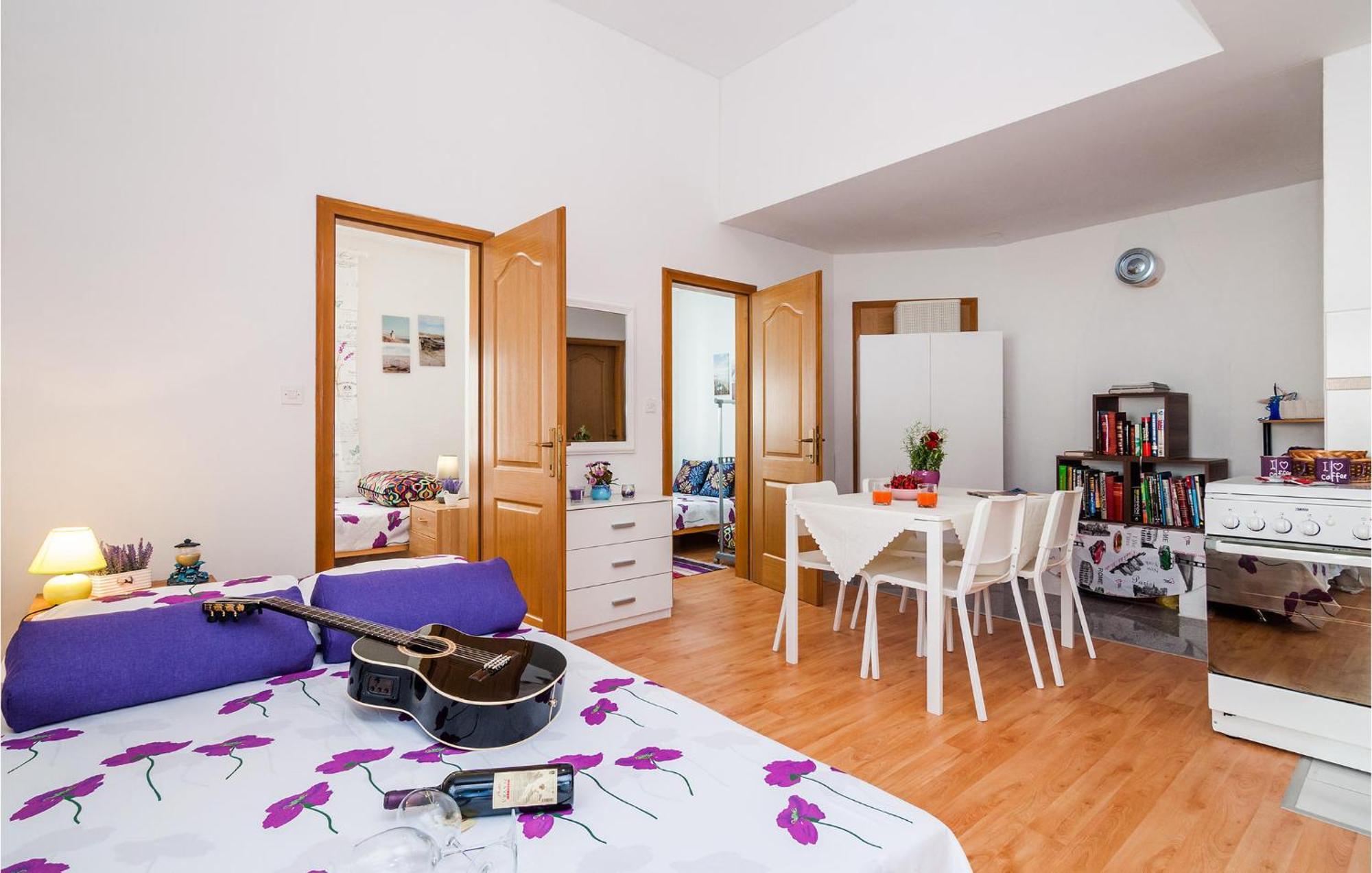 Nice Apartment In Vinjerac With Kitchen Экстерьер фото